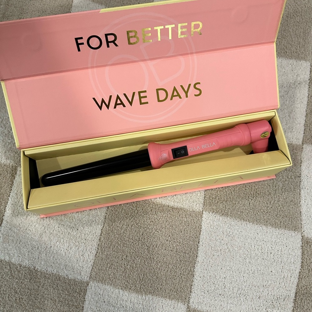 Brand new hair curler, never used